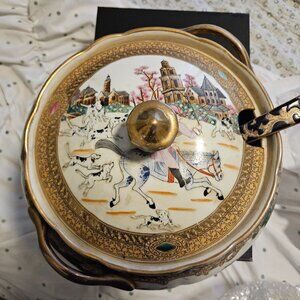 Early 20th century chinese soup terrine and ladle.